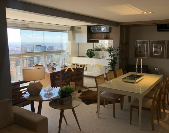 Imagem Imóvel com 4 Quartos à Venda, 123 m² em Savassi - Belo Horizonte Imagem Imóvel com 4 Quartos à Venda, 123 m² em Savassi - Belo Horizonte
