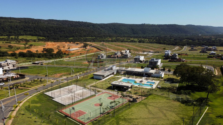 Imagem Terreno à Venda, 302 m² em Alphaville - Montes Claros Imagem Terreno à Venda, 302 m² em Alphaville - Montes Claros