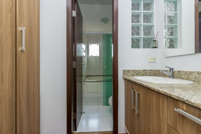 Imagem Sobrado com 3 Quartos à Venda, 154 m² em Santa Felicidade - Curitiba