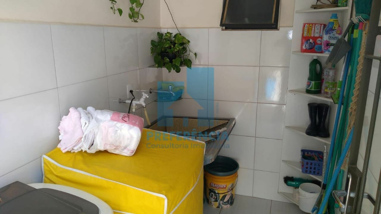 Imagem Casa com 4 Quartos à Venda, 157 m² em Contorno - Ponta Grossa Imagem Casa com 4 Quartos à Venda, 157 m² em Contorno - Ponta Grossa