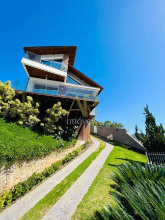 Imagem Casa com 3 Quartos à Venda, 364 m² em Pedra Branca - Palhoça Imagem Casa com 3 Quartos à Venda, 364 m² em Pedra Branca - Palhoça