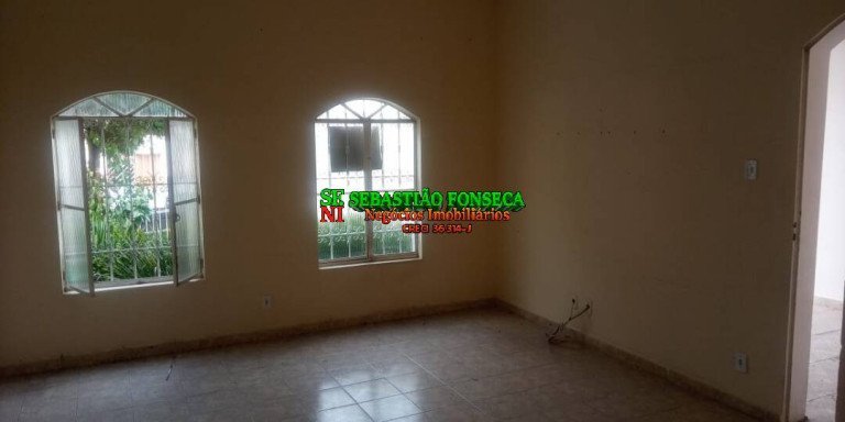 Imagem Casa com 3 Quartos à Venda, 350 m² em Centro - Caçapava Imagem Casa com 3 Quartos à Venda, 350 m² em Centro - Caçapava