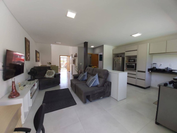 Imagem Sobrado com 3 Quartos à Venda, 129 m² em Itacolomi - Piçarras Imagem Sobrado com 3 Quartos à Venda, 129 m² em Itacolomi - Piçarras