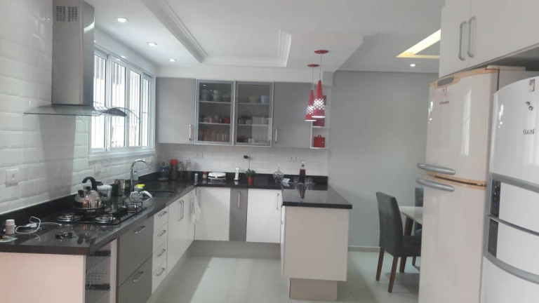 Imagem Casa com 3 Quartos à Venda, 294 m² em Vila Assunção - Santo André Imagem Casa com 3 Quartos à Venda, 294 m² em Vila Assunção - Santo André