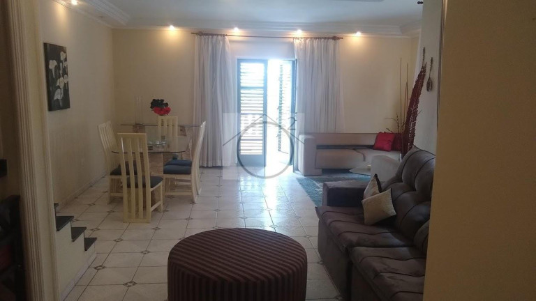 Imagem Casa com 3 Quartos à Venda, 250 m² em Vila Canero - São Paulo