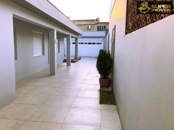 Imagem Casa com 4 Quartos à Venda, 242 m² em Centro - Pelotas Imagem Casa com 4 Quartos à Venda, 242 m² em Centro - Pelotas