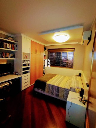 Imagem Apartamento com 3 Quartos à Venda, 338 m² em Patronato - Santa Maria Imagem Apartamento com 3 Quartos à Venda, 338 m² em Patronato - Santa Maria