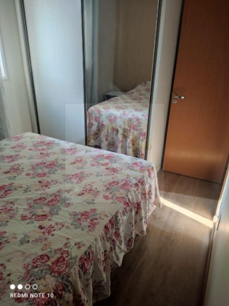 Imagem Apartamento com 3 Quartos à Venda, 58 m² em Champagnat - Londrina