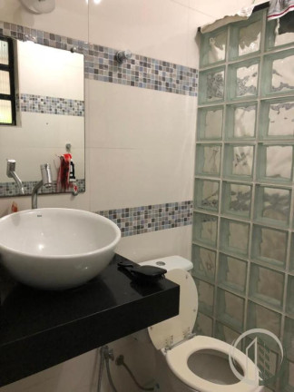 Imagem Casa com 3 Quartos à Venda, 134 m² em Embaré - Santos