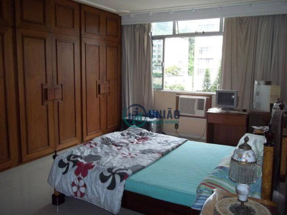 Imagem Apartamento com 4 Quartos à Venda, 303 m² em Ingá - Niterói