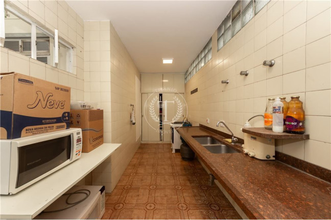 Imagem Casa com 6 Quartos à Venda, 220 m² em Jardim Paulista - São Paulo Imagem Casa com 6 Quartos à Venda, 220 m² em Jardim Paulista - São Paulo
