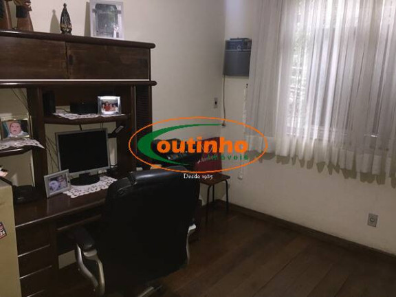 Imagem Casa com 5 Quartos à Venda, 287 m² em Tijuca - Rio De Janeiro Imagem Casa com 5 Quartos à Venda, 287 m² em Tijuca - Rio De Janeiro