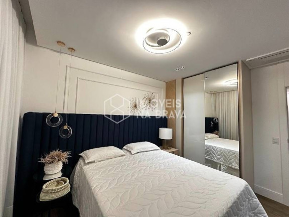 Imagem Apartamento com 4 Quartos para Alugar,  em Centro - Balneário Camboriú