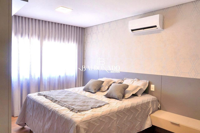Imagem Casa com 3 Quartos à Venda, 172 m² em Centro - Atibaia