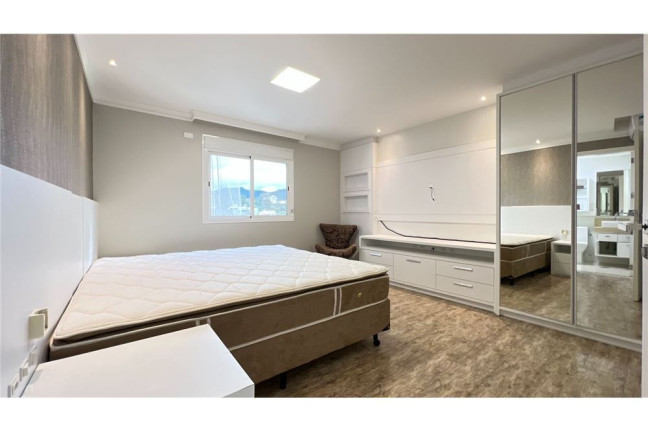 Imagem Apartamento com 4 Quartos à Venda, 180 m² em Praia Brava De Itajaí - Itajaí Imagem Apartamento com 4 Quartos à Venda, 180 m² em Praia Brava De Itajaí - Itajaí