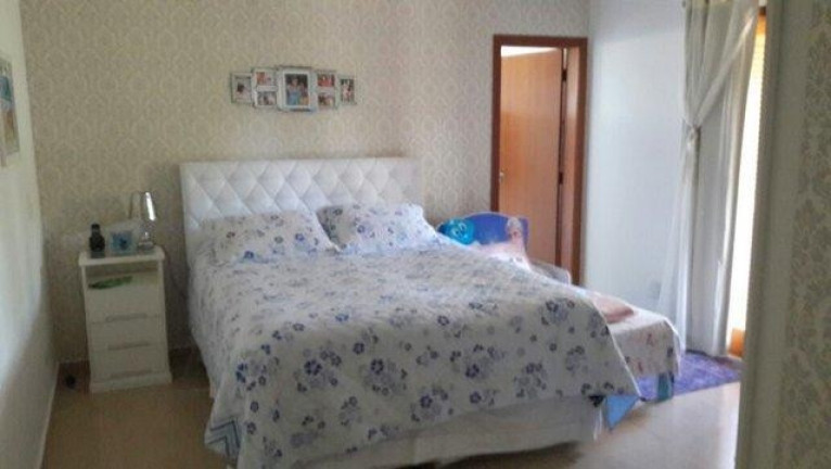 Imagem Casa com 4 Quartos à Venda, 420 m² em Pousada Dos Bandeirantes - Carapicuíba Imagem Casa com 4 Quartos à Venda, 420 m² em Pousada Dos Bandeirantes - Carapicuíba