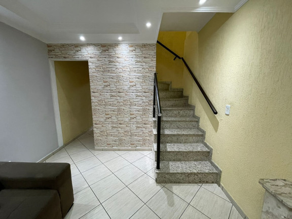 Imagem Casa com 3 Quartos à Venda, 196 m² em Parque Novo Oratório - Santo André