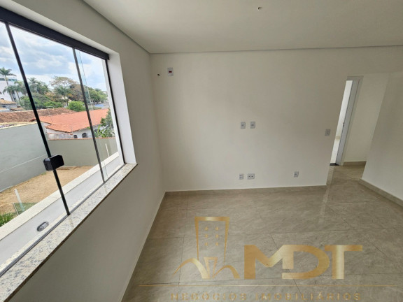 Imagem Imóvel com 3 Quartos à Venda, 110 m² em Copacabana - Belo Horizonte Imagem Imóvel com 3 Quartos à Venda, 110 m² em Copacabana - Belo Horizonte