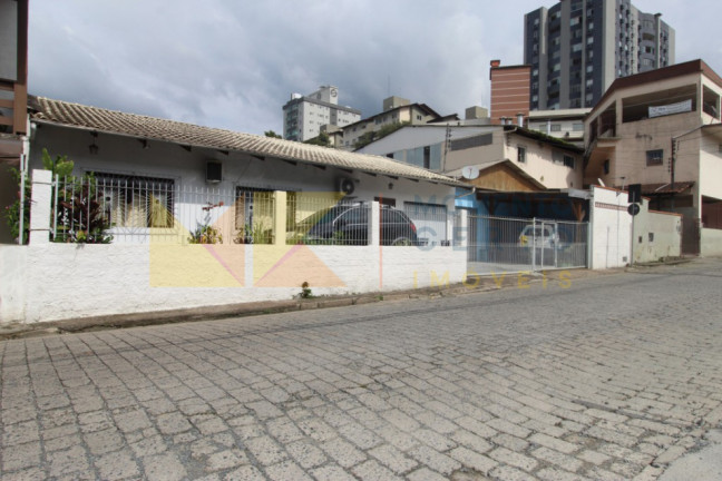 Imagem Galpão à Venda, 249 m² em água Verde - Blumenau