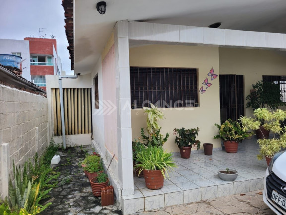 Imagem Casa com 4 Quartos à Venda, 360 m² em Jardim Cidade Universitária - João Pessoa Imagem Casa com 4 Quartos à Venda, 360 m² em Jardim Cidade Universitária - João Pessoa