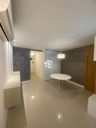 Imagem Apartamento com 3 Quartos à Venda, 108 m² em São Francisco - Niterói Imagem Apartamento com 3 Quartos à Venda, 108 m² em São Francisco - Niterói