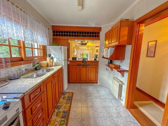Imagem Apartamento com 2 Quartos à Venda, 85 m² em Planalto - Gramado