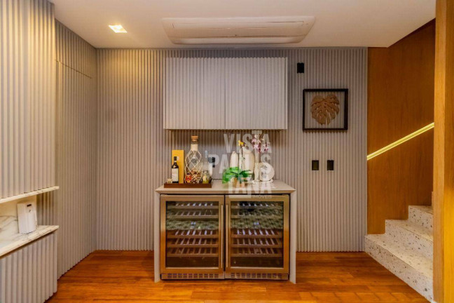 Imagem Casa com 1 Quarto à Venda, 138 m² em Vila Nova Conceição - São Paulo Imagem Casa com 1 Quarto à Venda, 138 m² em Vila Nova Conceição - São Paulo