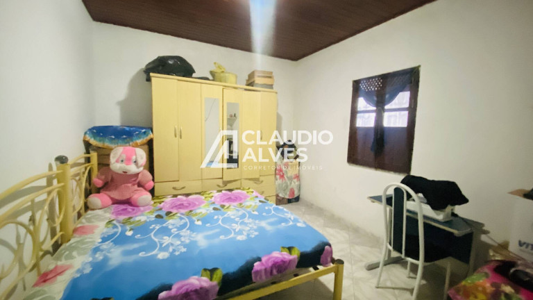 Imagem Casa com 3 Quartos à Venda, 200 m² em Conjunto Feira Vi - Feira De Santana Imagem Casa com 3 Quartos à Venda, 200 m² em Conjunto Feira Vi - Feira De Santana