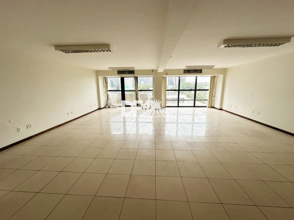 Sala Comercial para Alugar, 75 m² em Asa Norte - Brasília