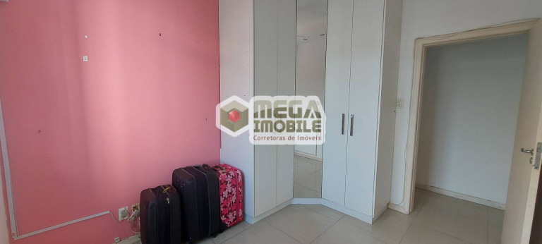 Imagem Apartamento com 3 Quartos à Venda, 63 m² em Centro - Florianópolis Imagem Apartamento com 3 Quartos à Venda, 63 m² em Centro - Florianópolis