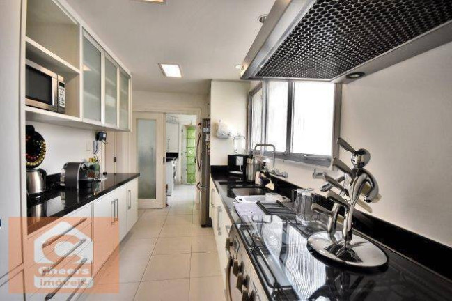 Imagem Cobertura com 3 Quartos à Venda, 181 m² em Moema - São Paulo Imagem Cobertura com 3 Quartos à Venda, 181 m² em Moema - São Paulo