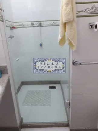 Imagem Apartamento com 2 Quartos à Venda, 70 m² em Lagoa - Rio De Janeiro Imagem Apartamento com 2 Quartos à Venda, 70 m² em Lagoa - Rio De Janeiro
