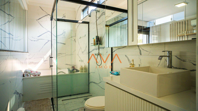 Imagem Casa com 4 Quartos à Venda, 235 m² em Cachoeira Do Bom Jesus - Florianópolis Imagem Casa com 4 Quartos à Venda, 235 m² em Cachoeira Do Bom Jesus - Florianópolis