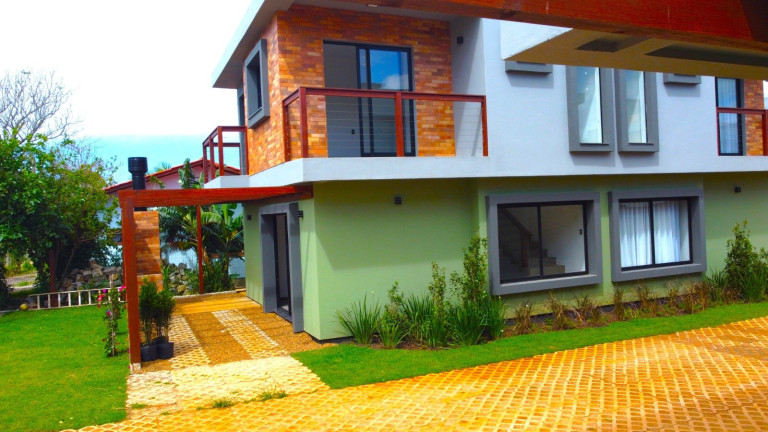 Imagem Casa com 3 Quartos à Venda, 106 m² em Ambrósio - Garopaba Imagem Casa com 3 Quartos à Venda, 106 m² em Ambrósio - Garopaba