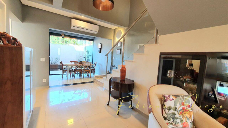 Imagem Casa de Condomínio com 3 Quartos à Venda, 145 m² em Chácaras Silvania - Valinhos Imagem Casa de Condomínio com 3 Quartos à Venda, 145 m² em Chácaras Silvania - Valinhos