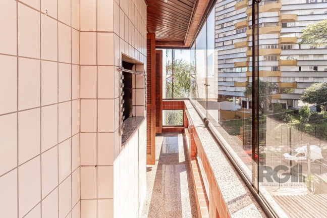 Imagem Apartamento com 3 Quartos à Venda, 118 m² em Menino Deus - Porto Alegre Imagem Apartamento com 3 Quartos à Venda, 118 m² em Menino Deus - Porto Alegre