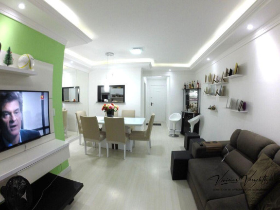 Imagem Apartamento com 3 Quartos para Temporada, 115 m² em Centro - Balneário Camboriú Imagem Apartamento com 3 Quartos para Temporada, 115 m² em Centro - Balneário Camboriú
