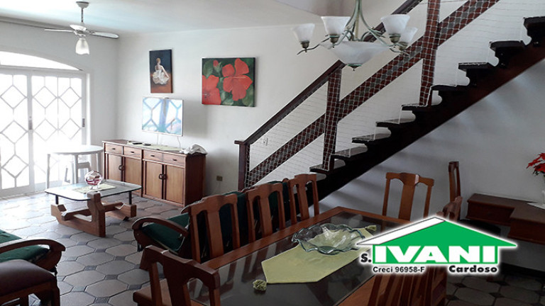 Imagem Cobertura com 4 Quartos para Temporada, 102 m² em Praia Grande - Ubatuba Imagem Cobertura com 4 Quartos para Temporada, 102 m² em Praia Grande - Ubatuba