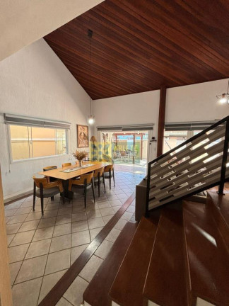 Imagem Casa com 3 Quartos à Venda, 170 m² em Balneário Perequê - Porto Belo Imagem Casa com 3 Quartos à Venda, 170 m² em Balneário Perequê - Porto Belo