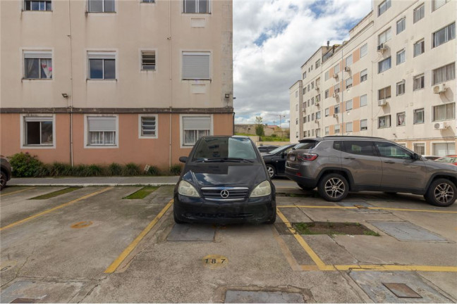 Imagem Apartamento com 2 Quartos à Venda, 48 m² em Jardim Itu - Porto Alegre Imagem Apartamento com 2 Quartos à Venda, 48 m² em Jardim Itu - Porto Alegre