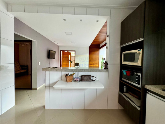 Imagem Sobrado com 3 Quartos à Venda, 202 m² em Jardim Terralão - Caraguatatuba Imagem Sobrado com 3 Quartos à Venda, 202 m² em Jardim Terralão - Caraguatatuba