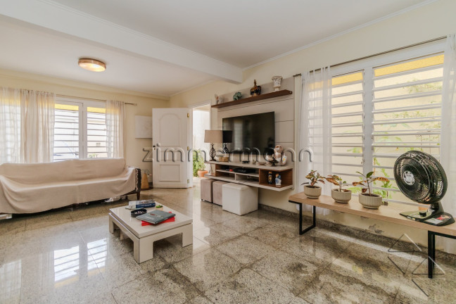 Imagem Casa com 3 Quartos à Venda, 136 m² em Brooklin - São Paulo Imagem Casa com 3 Quartos à Venda, 136 m² em Brooklin - São Paulo