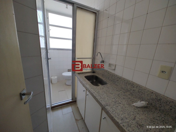 Imagem Sala Comercial à Venda, 35 m² em Centro - Florianópolis Imagem Sala Comercial à Venda, 35 m² em Centro - Florianópolis