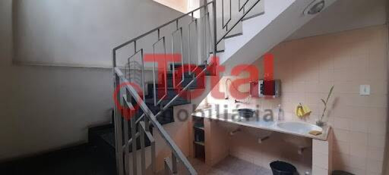 Imagem Casa com 3 Quartos à Venda, 300 m² em Centro - Coronel Fabriciano Imagem Casa com 3 Quartos à Venda, 300 m² em Centro - Coronel Fabriciano