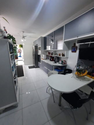 Imagem Apartamento com 3 Quartos à Venda, 170 m² em Gonzaga - Santos