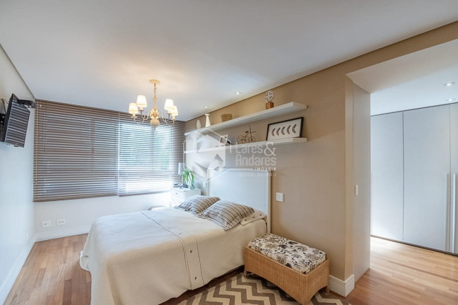 Imagem Casa com 3 Quartos à Venda, 472 m² em Brooklin - São Paulo