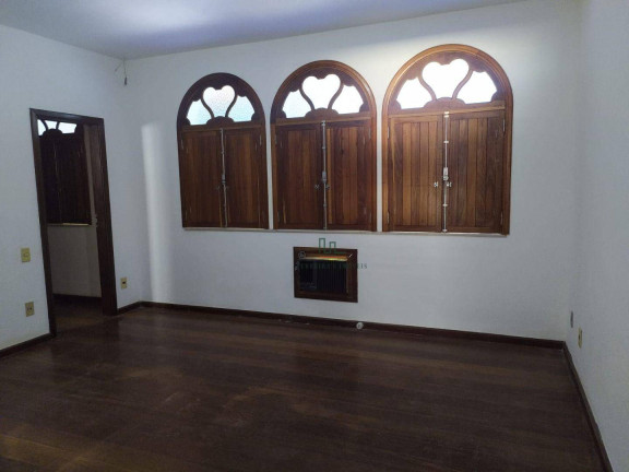 Imagem Casa com 3 Quartos à Venda, 370 m² em Itacoatiara - Niterói Imagem Casa com 3 Quartos à Venda, 370 m² em Itacoatiara - Niterói