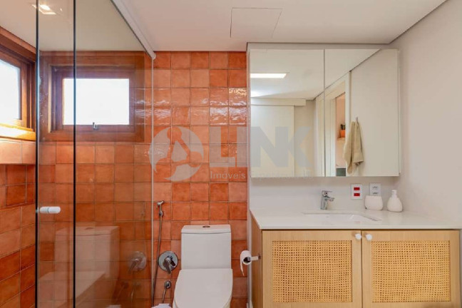 Imagem Apartamento com 3 Quartos à Venda, 120 m² em Menino Deus - Porto Alegre