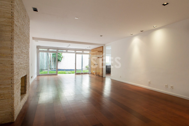 Imagem Sobrado com 3 Quartos à Venda, 568 m² em Jardim Guedala - São Paulo Imagem Sobrado com 3 Quartos à Venda, 568 m² em Jardim Guedala - São Paulo