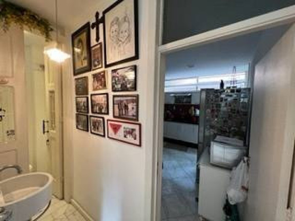 Imagem Casa com 4 Quartos à Venda, 280 m² em Botafogo - Rio De Janeiro Imagem Casa com 4 Quartos à Venda, 280 m² em Botafogo - Rio De Janeiro